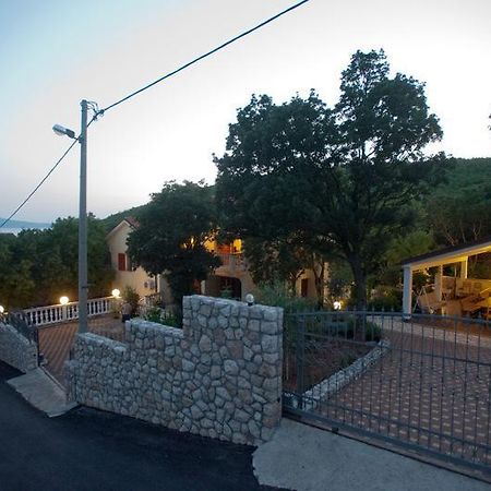 Apartments Marinko Povile Rom bilde