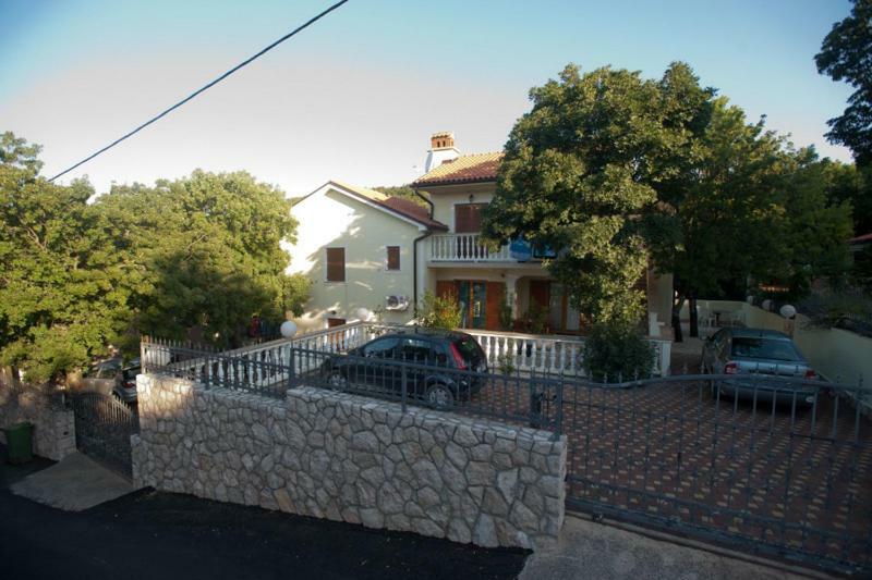 Apartments Marinko Povile Rom bilde